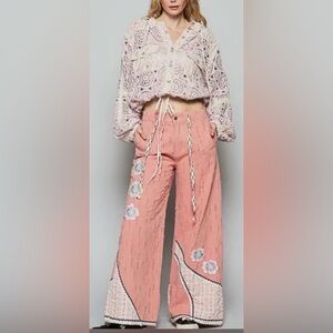 POL PATCHWORK
FLOWER PANTS🌟